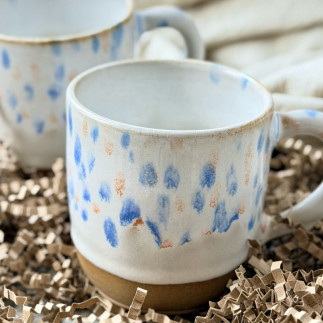 Kubek z uchem Be mine Kubek z uchem Be mine