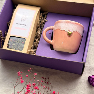 Zestaw prezentowy dla Kobiety: kubek ceramiczny i herbata